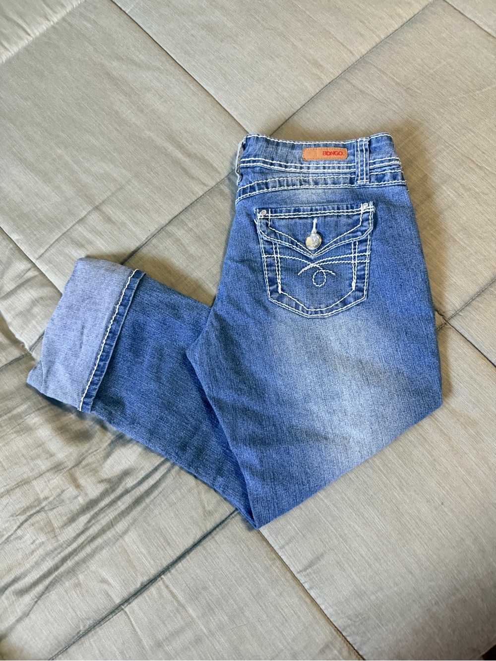 BONGO Cropped Denim Jeans with Embroidered Pocket Size 11              #103